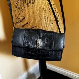 Vintage Brighton Cross‎ Body Purse Black Leather Silver Snap Closure